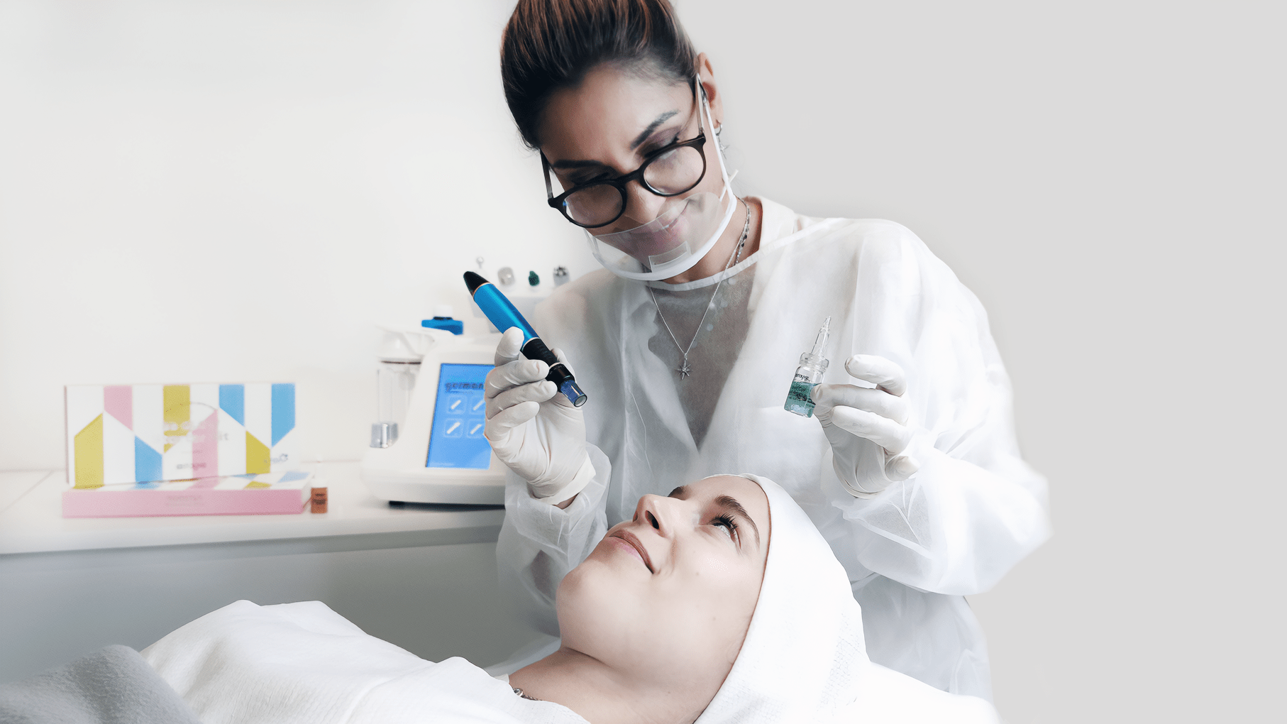 Microneedling by Evelyn Mullis - Beautybox in Kerpen