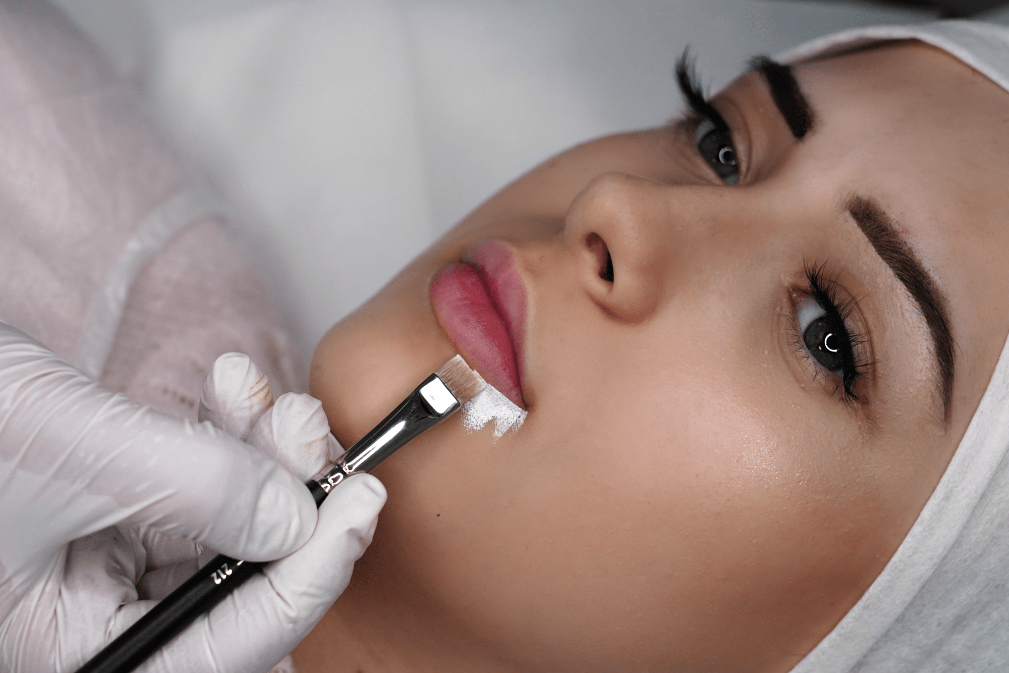 Evelyn Mullis Beautybox - PMU-Schulung und Weiterbildung in Kerpen